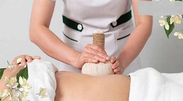 Cách massage giảm mỡ bụng với muối